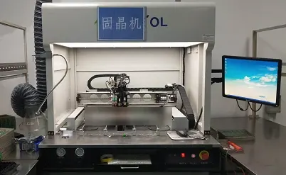 IC die bonding equipment showing the placement station