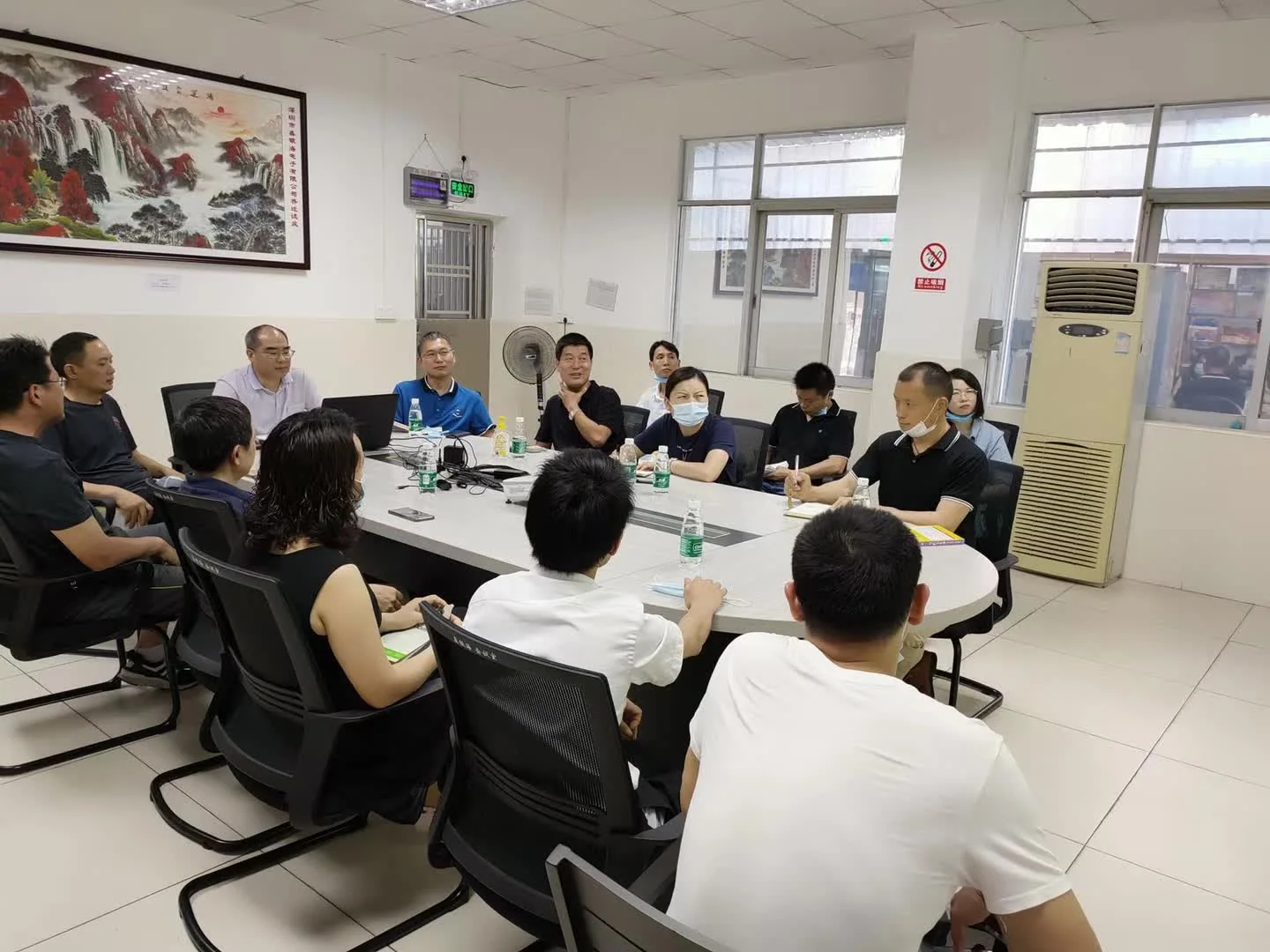 Peer discussion and shared meal