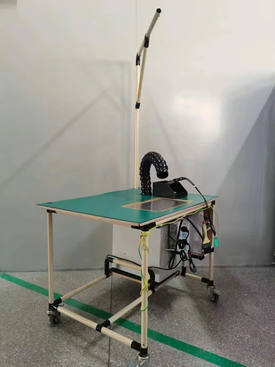 Purpose-built soldering workbench — photograph 4